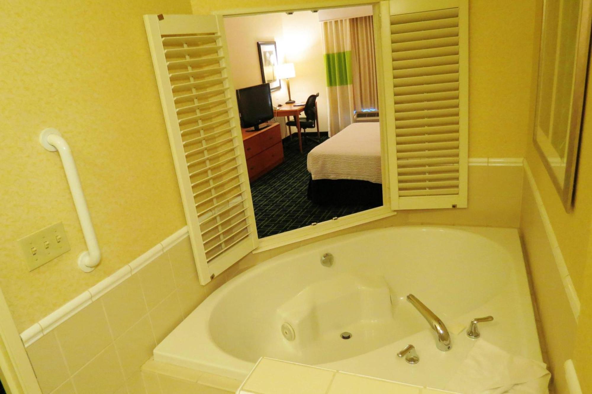 Hotel Fairfield & Rend Lake 3*